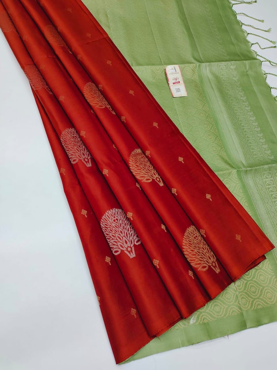 New Borderless Soft Lichi Kanchipuram Saree Catalog